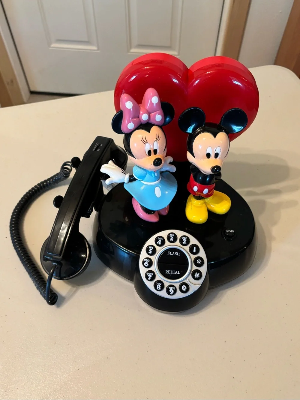 Retro Mickey & Minnie animated chorded talking Telephone